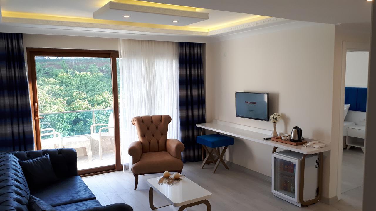 Mavili Suites Kavala Exterior photo